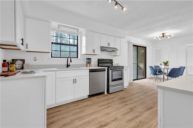 7436 Dartmouth Court, Riverdale, GA 30274