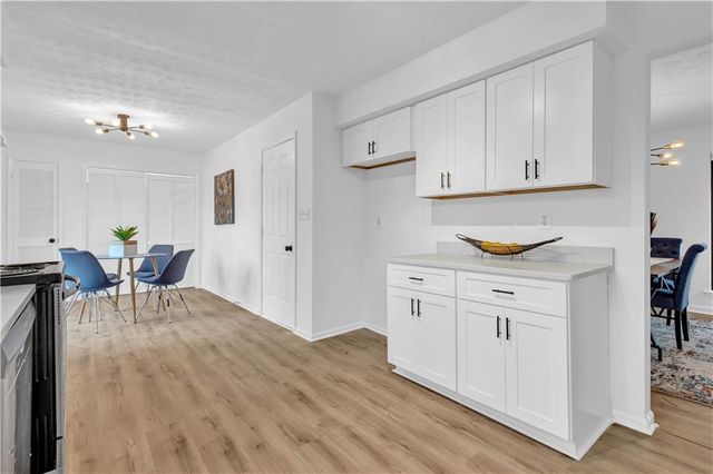 7436 Dartmouth Court, Riverdale, GA 30274