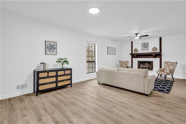 7436 Dartmouth Court, Riverdale, GA 30274