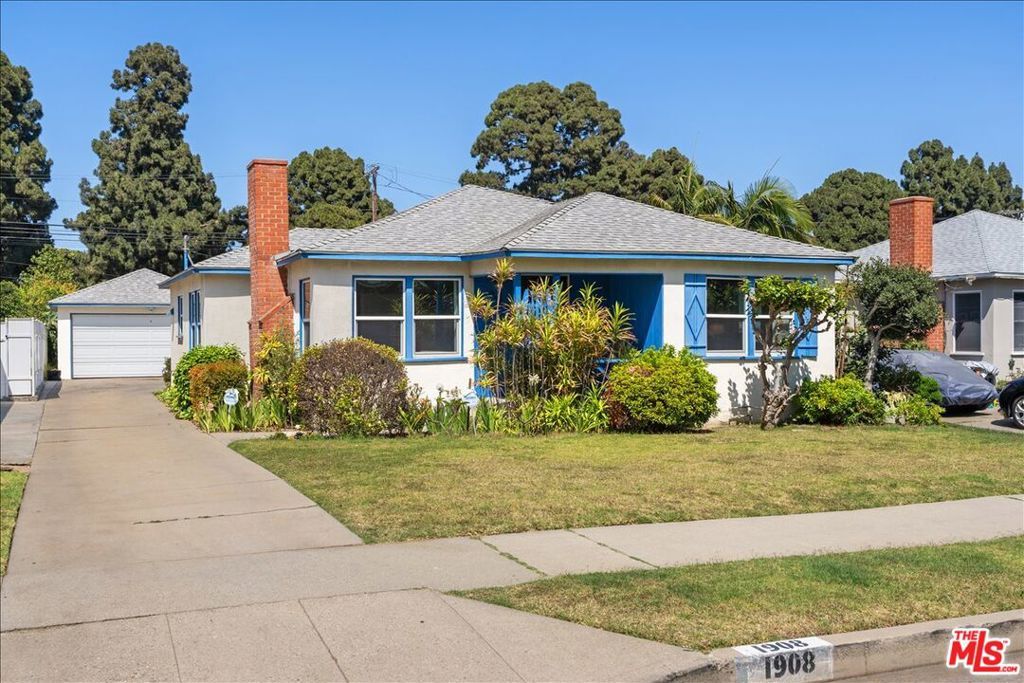 Image 1 of property listing at 1908 Armacost Avenue, Los Angeles, CA 90025
