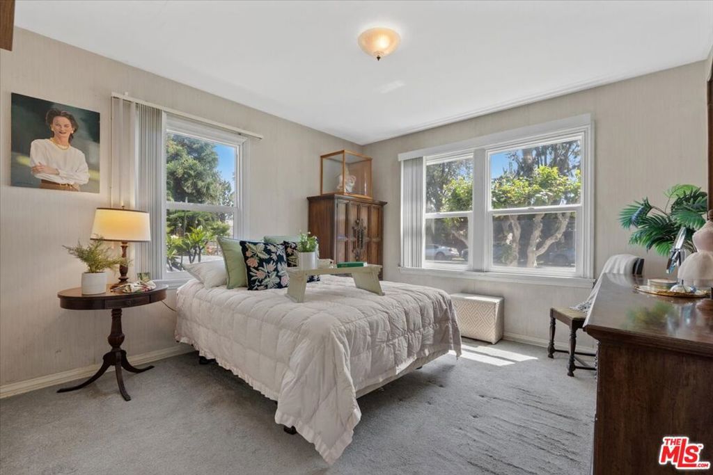 Image 15 of property listing at 1908 Armacost Avenue, Los Angeles, CA 90025