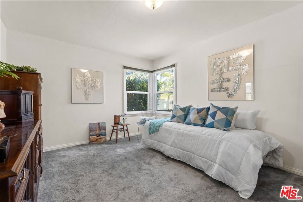 Image 18 of property listing at 1908 Armacost Avenue, Los Angeles, CA 90025