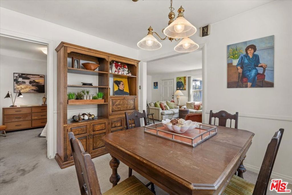 Image 8 of property listing at 1908 Armacost Avenue, Los Angeles, CA 90025