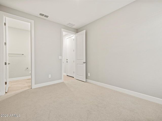 2627 E VINTAGE Drive, San Tan Valley, AZ 85143