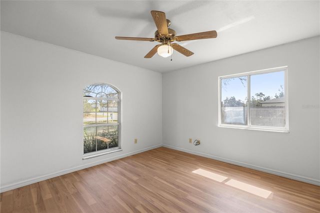 15998 SW 27TH AVENUE ROAD, Ocala, FL 34473