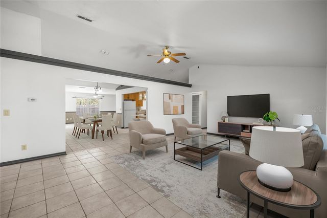 15998 SW 27TH AVENUE ROAD, Ocala, FL 34473