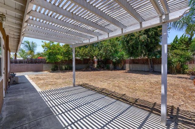6062 Streamview, San Diego, CA 92115