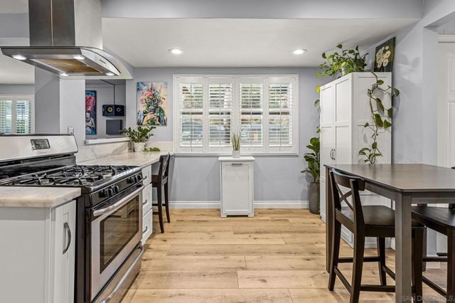 6062 Streamview, San Diego, CA 92115