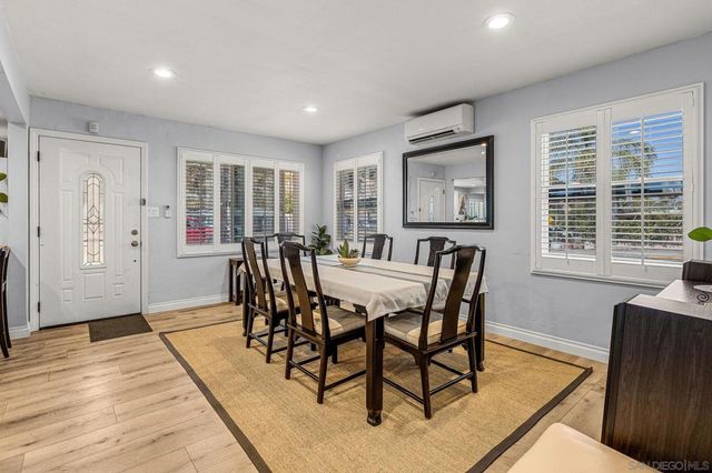 6062 Streamview, San Diego, CA 92115