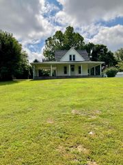 935 S Main Street, New Lexington, OH 43764