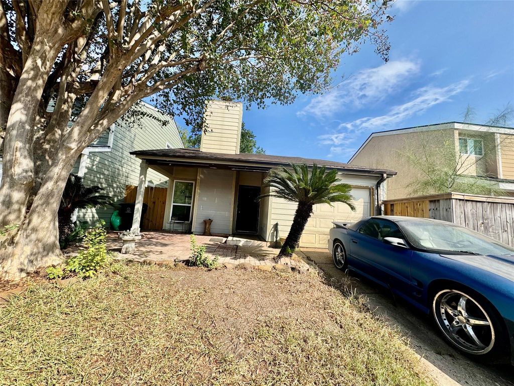 4416 Stanford Court, Houston, TX 77041