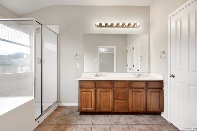 735 Park, San Antonio, TX 78253
