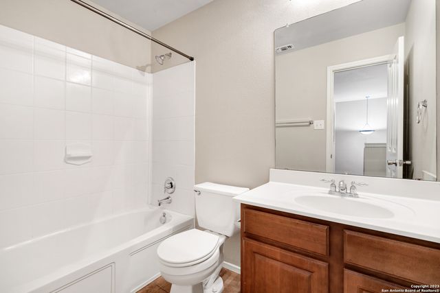 735 Park, San Antonio, TX 78253