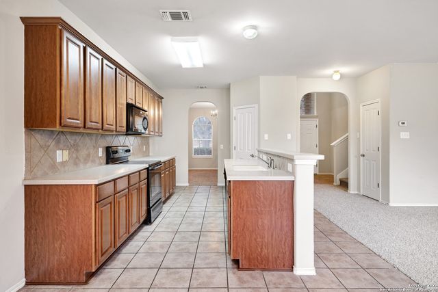 735 Park, San Antonio, TX 78253