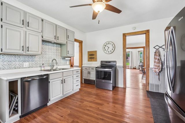 315 Park Avenue, Prairie Du Sac, WI 53578