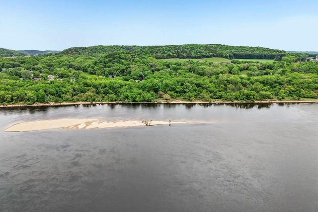 315 Park Avenue, Prairie Du Sac, WI 53578