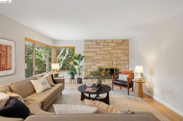 15 Christopher Ct., El Sobrante, CA 94803