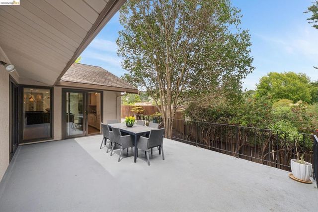 15 Christopher Ct., El Sobrante, CA 94803