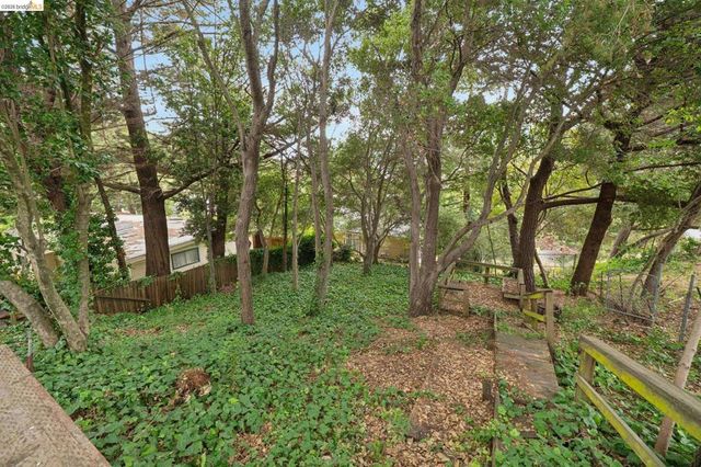 15 Christopher Ct., El Sobrante, CA 94803