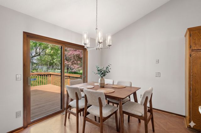 9419 James Avenue N, Brooklyn Park, MN 55444