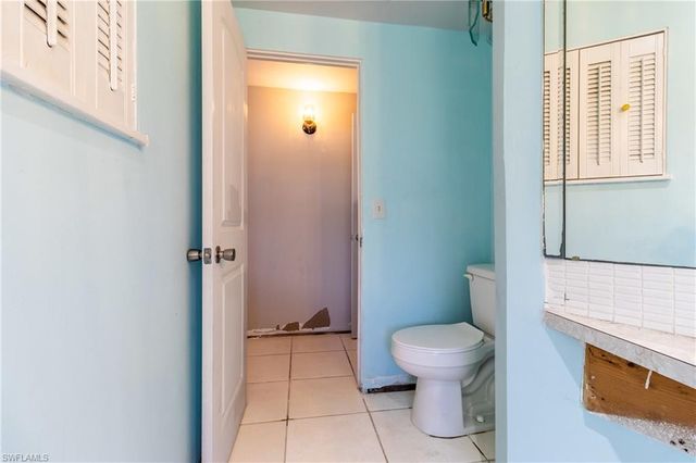 3678 Rita LN, St. James City, FL 33956