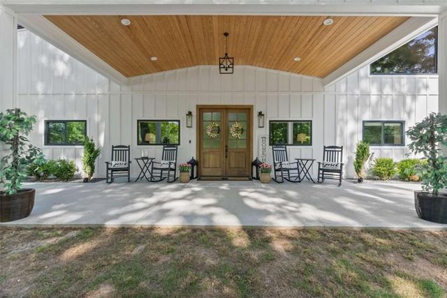 951 Canter Way, Jefferson, GA 30549
