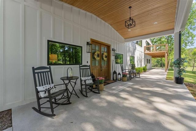 951 Canter Way, Jefferson, GA 30549