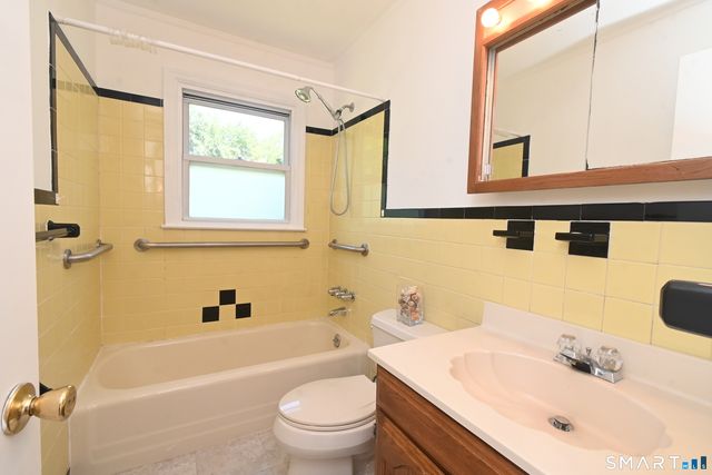 46 Topstone Drive, Danbury, CT 06810