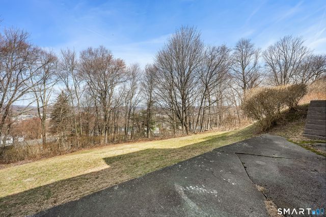 46 Topstone Drive, Danbury, CT 06810