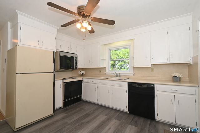 46 Topstone Drive, Danbury, CT 06810