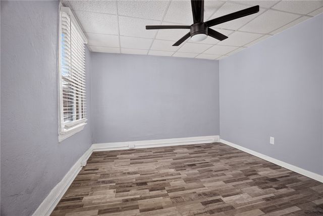 1910 Fox Way, South Side, PA 15203