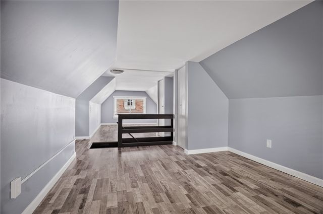 1910 Fox Way, South Side, PA 15203