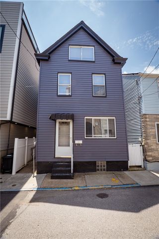 1910 Fox Way, South Side, PA 15203