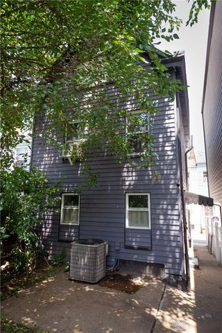 1910 Fox Way, South Side, PA 15203