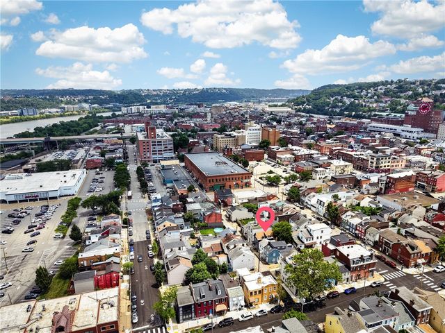 1910 Fox Way, South Side, PA 15203