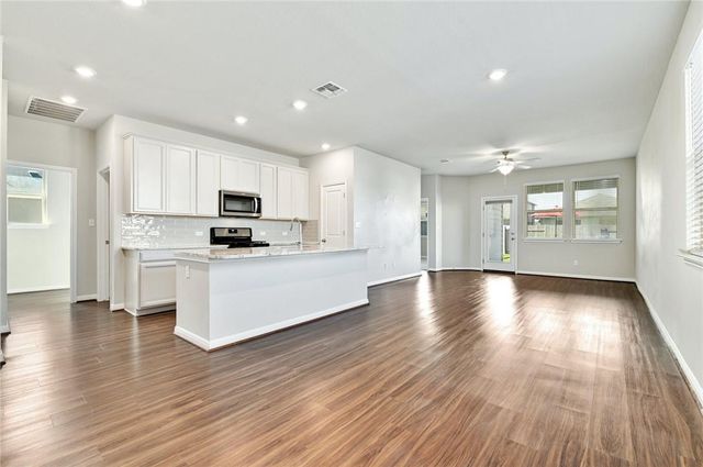 125 Otella ST, Georgetown, TX 78628