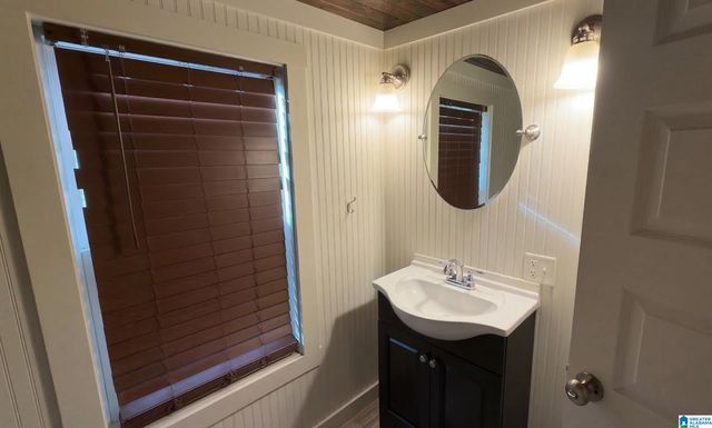 373 STEWART ROAD, Birmingham, AL 35224