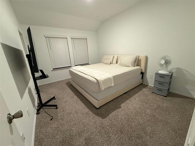 5711 Vintage Oakmont Drive, Spring, TX 77373