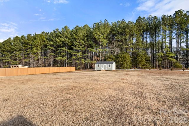 132 Double Creek, Gaffney, SC 29341