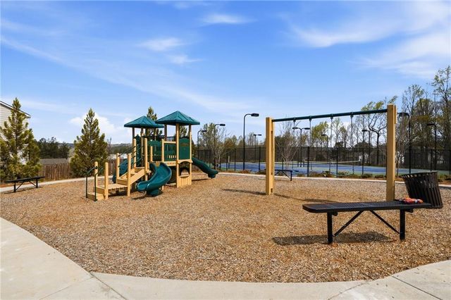 312 Etowah Parkway, Dawsonville, GA 30534