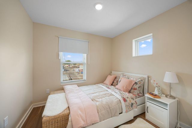 1365 Howard Street N 1, Saint Paul, MN 55119