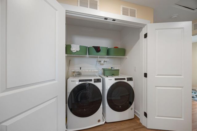 1365 Howard Street N 1, Saint Paul, MN 55119