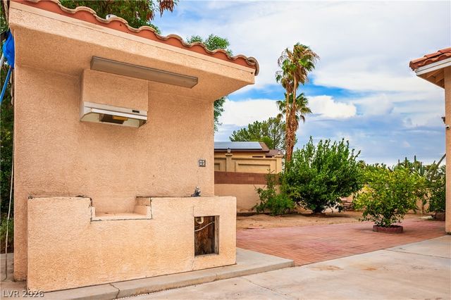 5597 South Pecos Road, Las Vegas, NV 89120