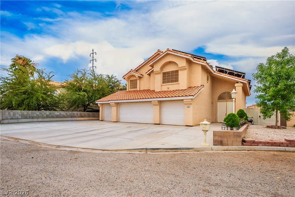 5597 South Pecos Road, Las Vegas, NV 89120 — photo 2