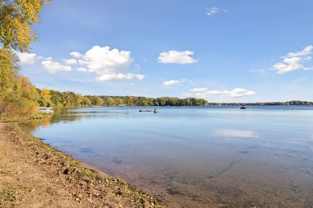 5933 Bayberry Drive, White Bear Twp, MN 55110