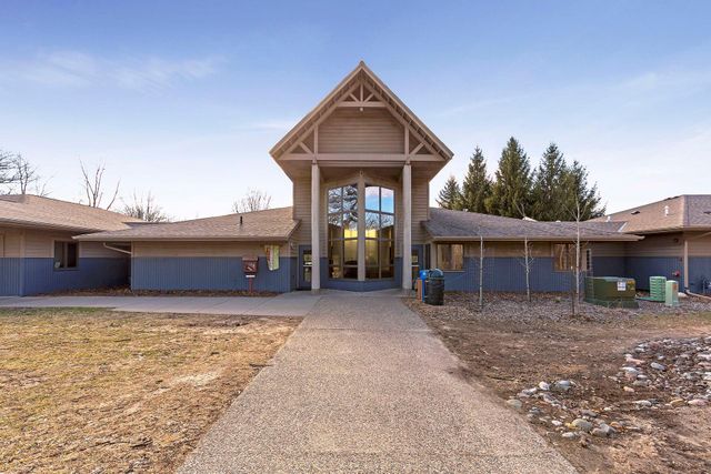 5933 Bayberry Drive, White Bear Twp, MN 55110