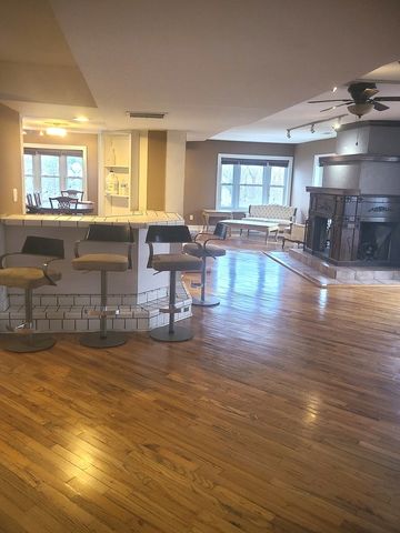 630 Whitney Avenue, Winthrop Harbor, IL 60096