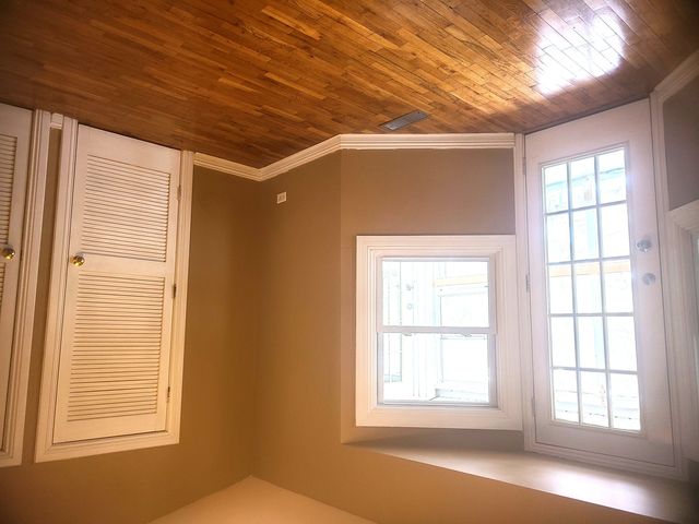 630 Whitney Avenue, Winthrop Harbor, IL 60096