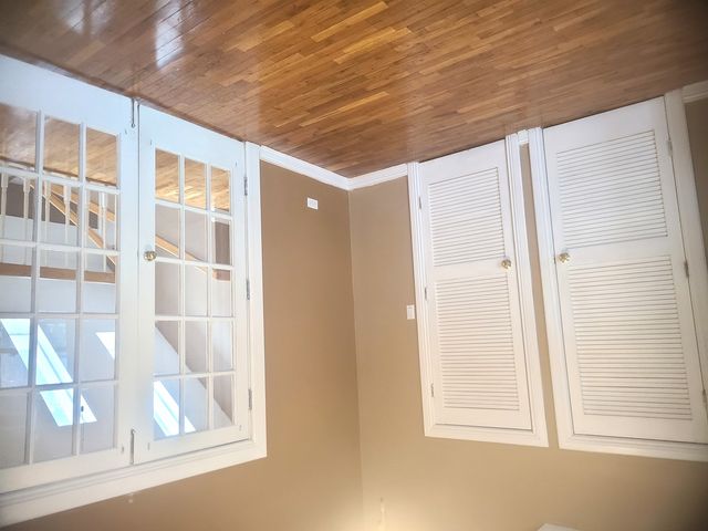 630 Whitney Avenue, Winthrop Harbor, IL 60096