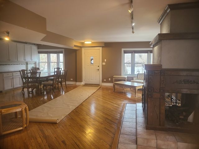 630 Whitney Avenue, Winthrop Harbor, IL 60096